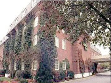 Williamsburg Hospitality House Hotel Bagian luar foto